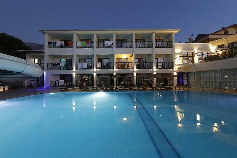 Golden Life Resort Hotel & Spa Oludeniz 4*,